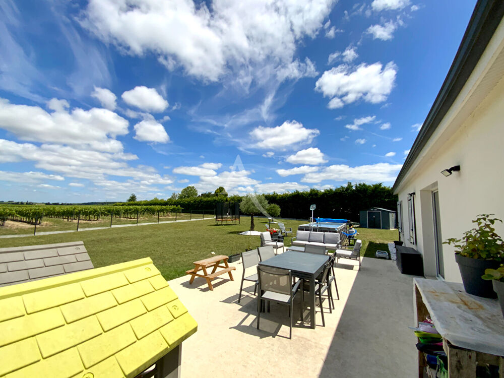 Vente Maison Maison de plain pied  proche Jonzac 105 M² Allas champagne