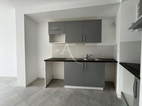  Appartement � louer 4 pi�ces 77 m�