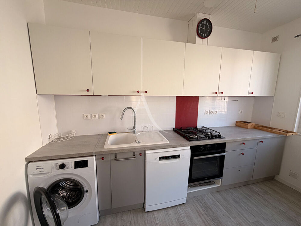 Location Maison Location charmante maison de plain pied meublée 50 m² avec extérieur et garage Perpignan
