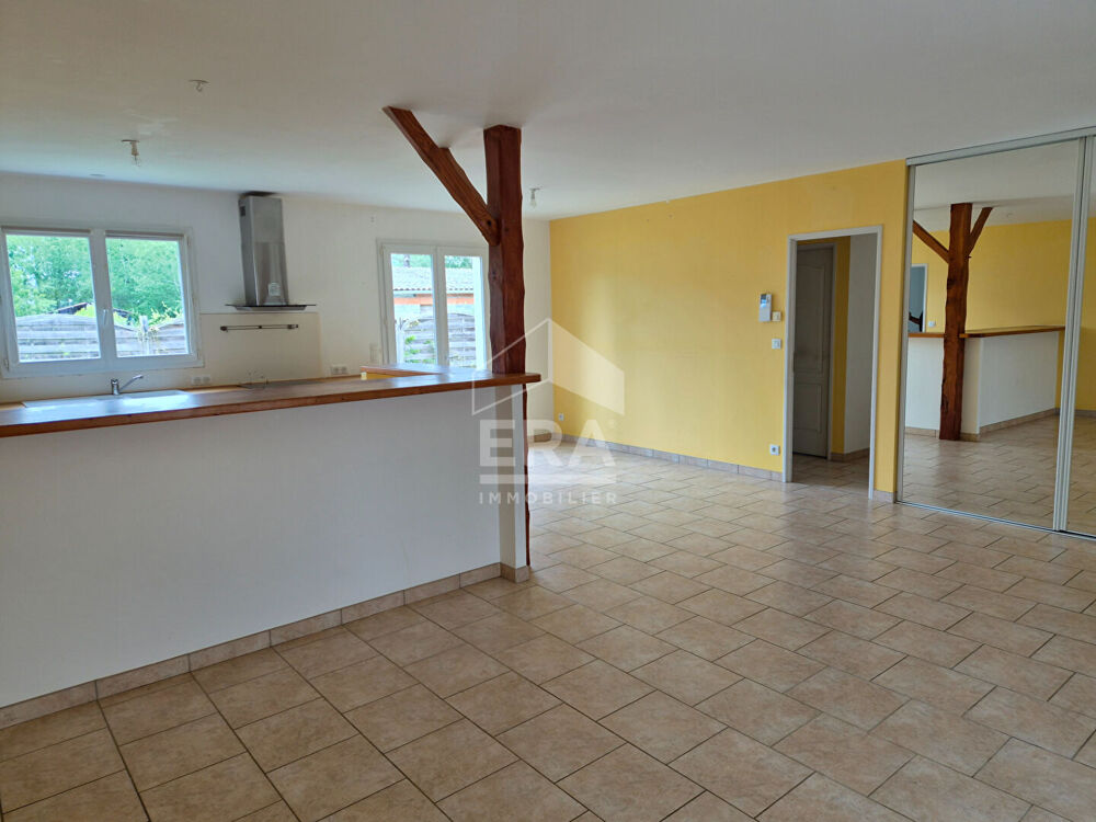 Maison individuelle 4 pièces à vendre à Montpon-Ménestérol.