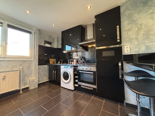  Appartement � vendre 4 pi�ces 77 m�