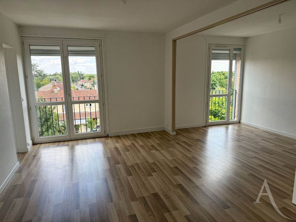 Location Appartement Appartement T3 avec parking Châteauroux