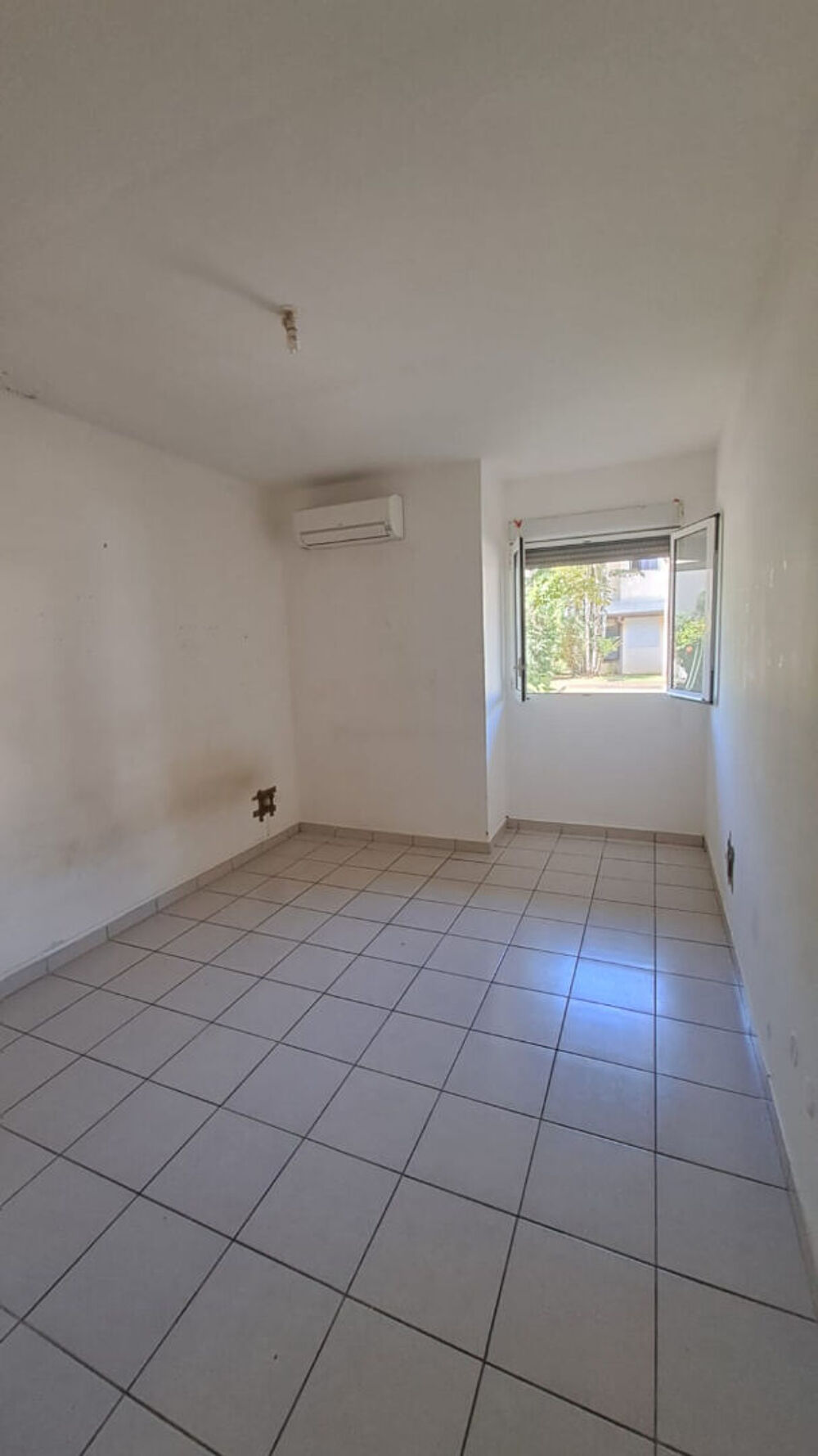 Appartement T2 Remire Montjoly en rez-de-jardin
