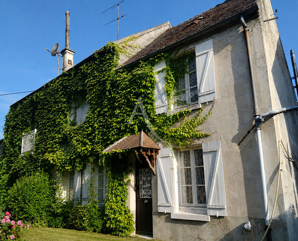 Maison 4 pièces 145 m² · à Etrepilly · 145 m² · 284 850 €