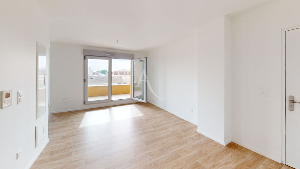 Vente Appartement Appartement 3 chambres en dernier étage avec 2 loggias et 2 places parking privatif - Poitiers Poitiers