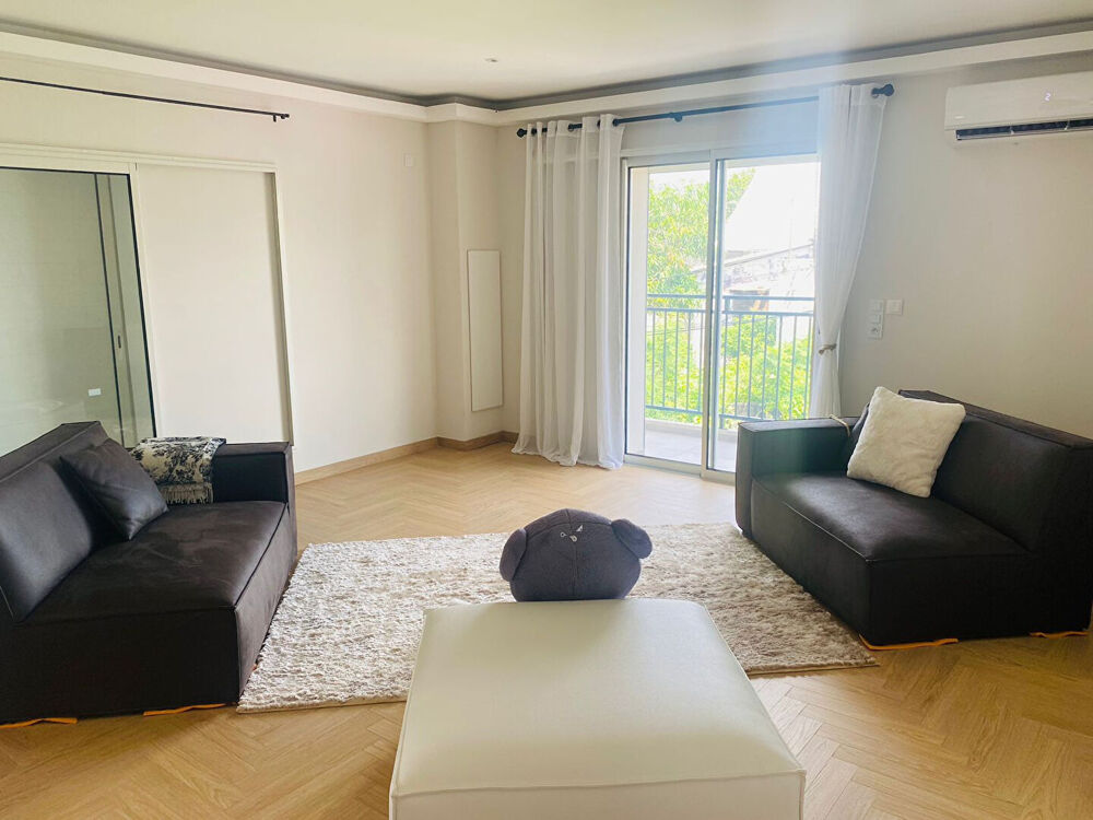 Location Appartement Splendide Appartement de standing type T3, Centre Ville St Pierre Saint pierre