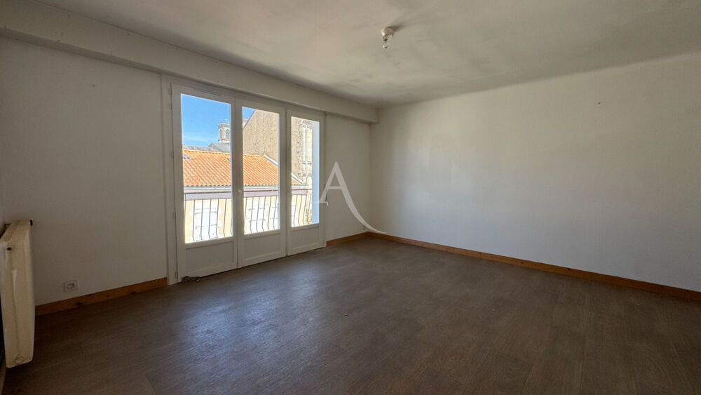 LA ROCHE SUR YON APARTEMENT A VENDRE 4 pièce(s) 87.39 m²
