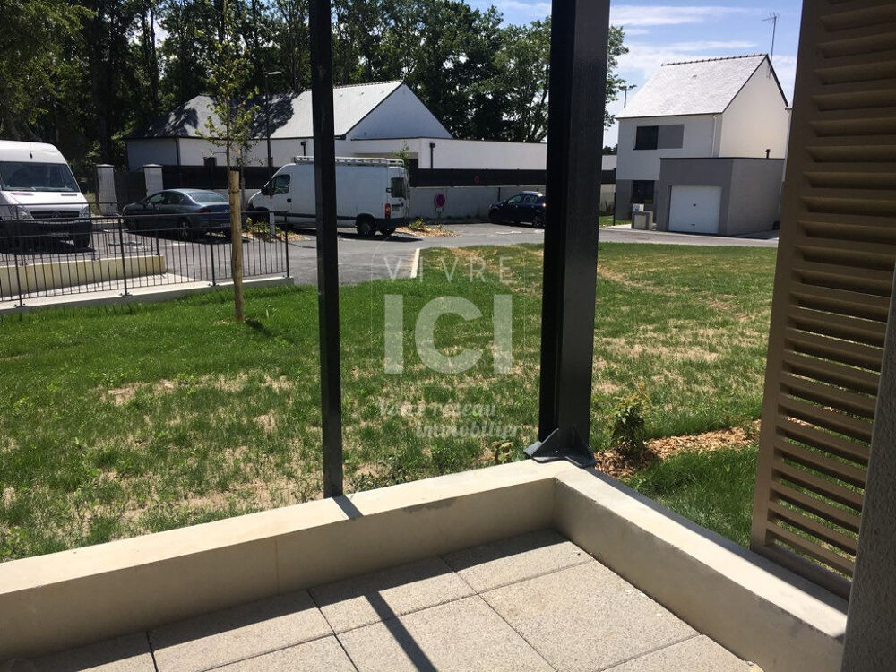 Location Appartement Appartement T2 de 43.13m² avec terrasse + stationnement - Centre ville TREILLIERES Treillieres