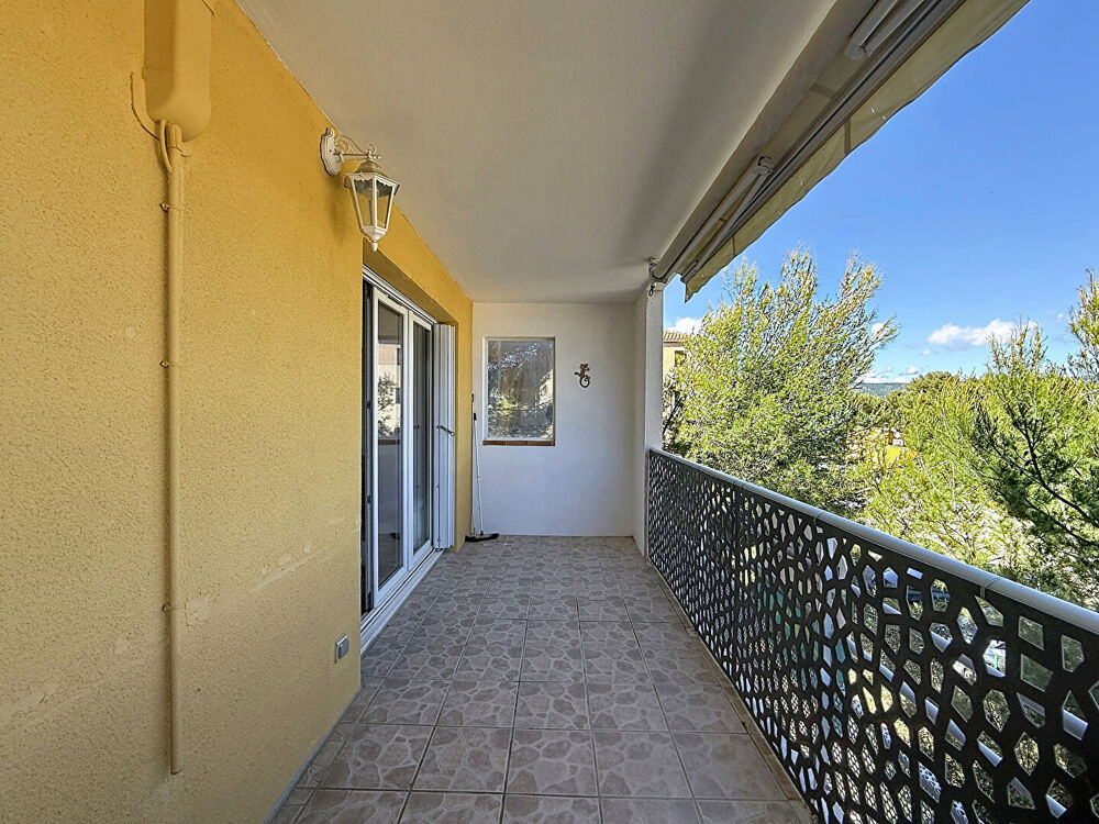 Appartement La Ciotat de 4 pièces Vue mer en excellent état