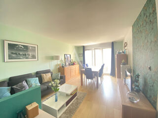  Appartement  vendre 4 pices 82 m