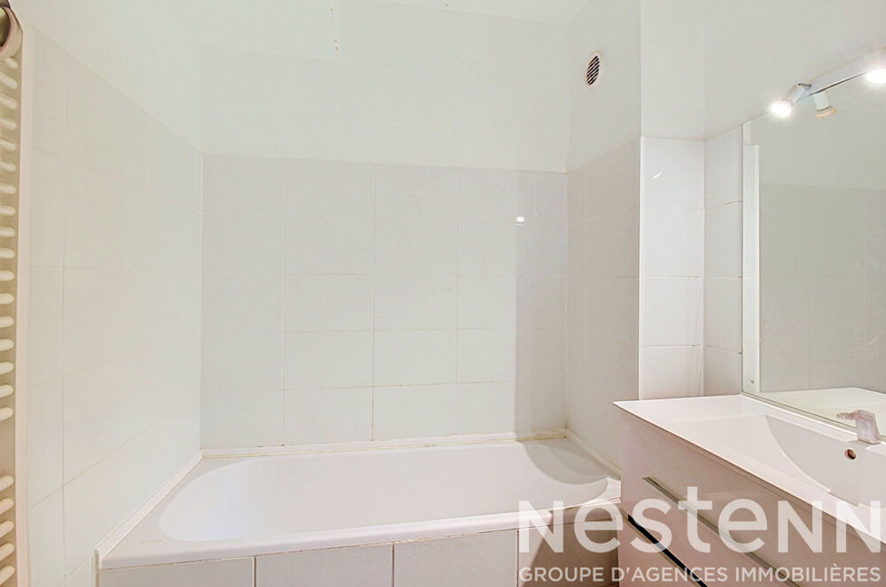 À VENDRE DRAGUIGNAN CENTRE VILLE Appartement T3 loué avec balcon