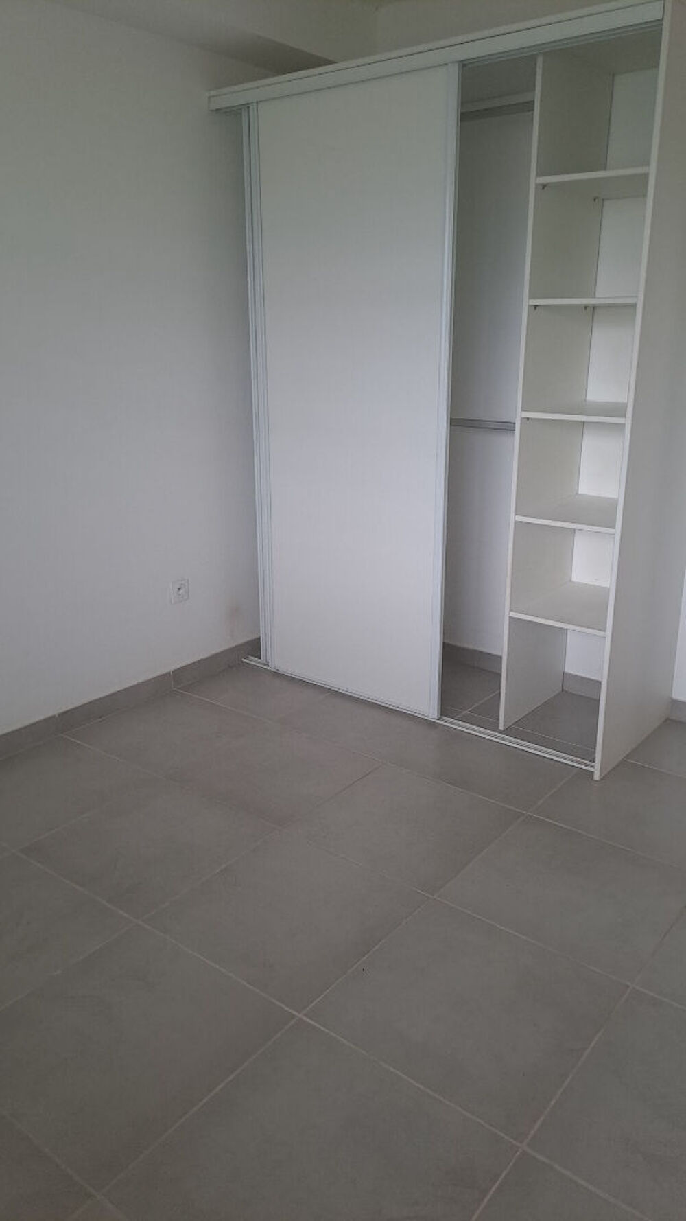 Vente Appartement CLOS DE BADUEL  Appartement T3 C53 Cayenne