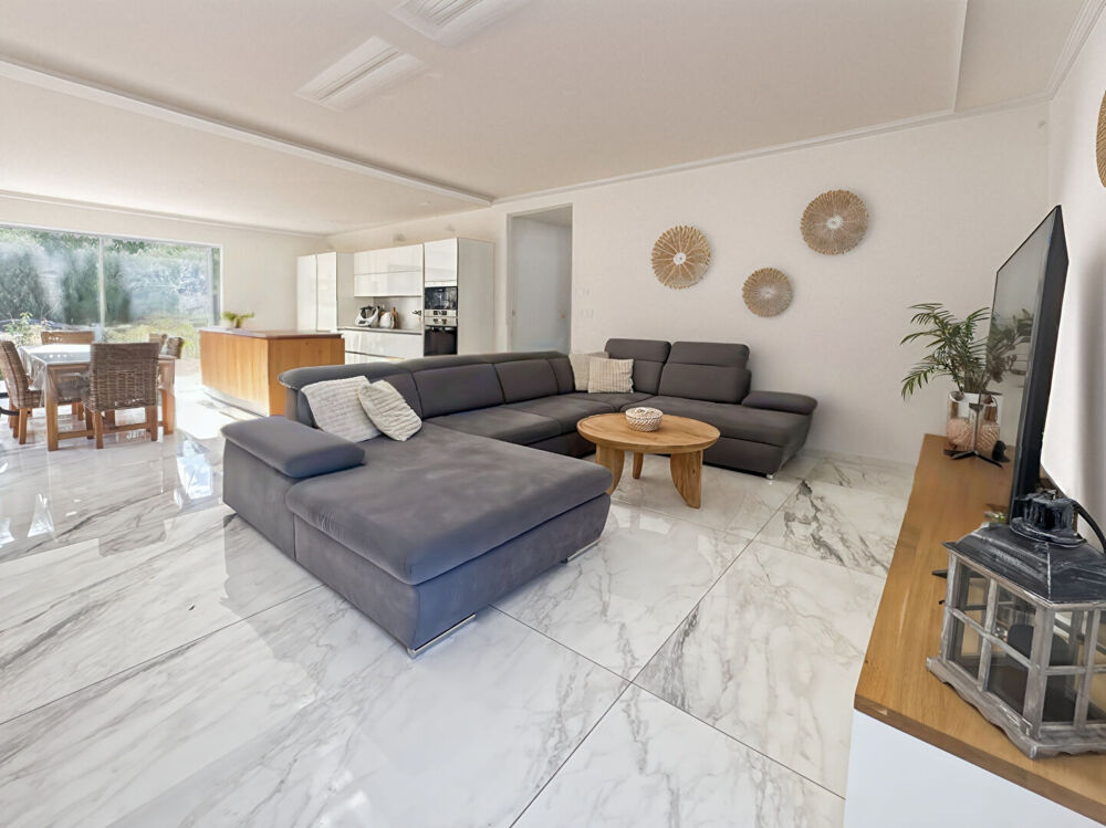 Vente Maison Splendide maison de 5 pièces avec Piscine à Allauch Allauch