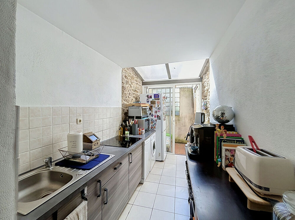 Location Appartement LAMBESC, APPARTEMENT T2 BIS AVEC PETIT EXTERIEUR Lambesc