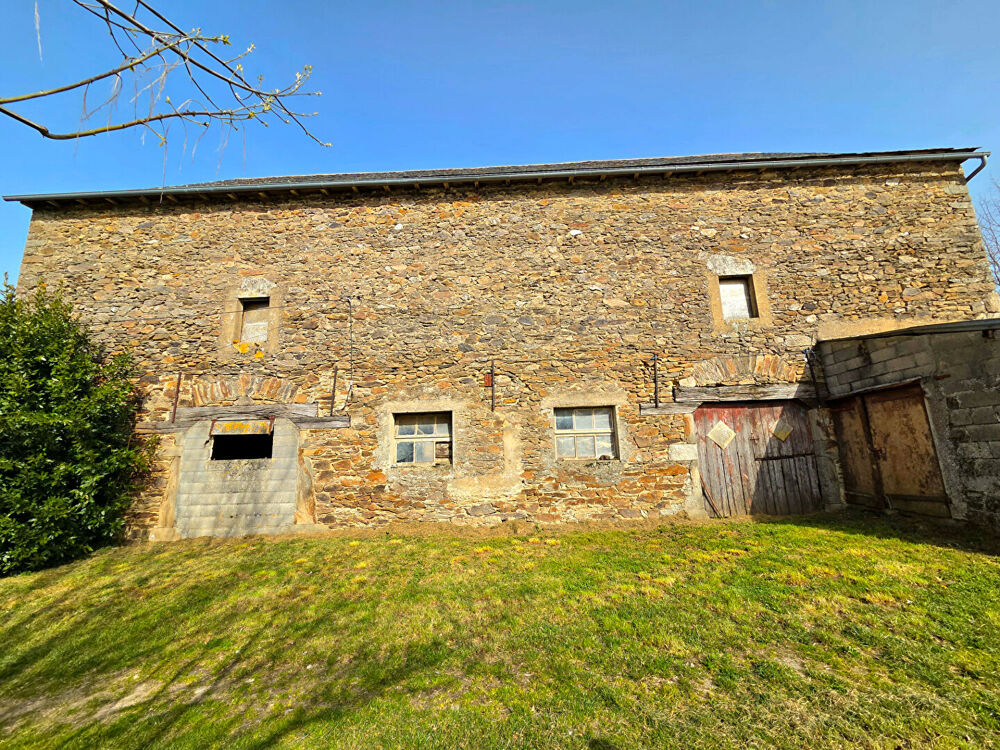 Vente Maison Ancien corps de ferme en pierres dans un environnement calme isolé Colombies