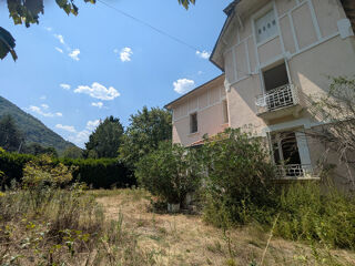  Maison à vendre 10 pièces 211 m²