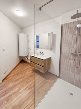  Appartement à louer 2 pièces 48 m²