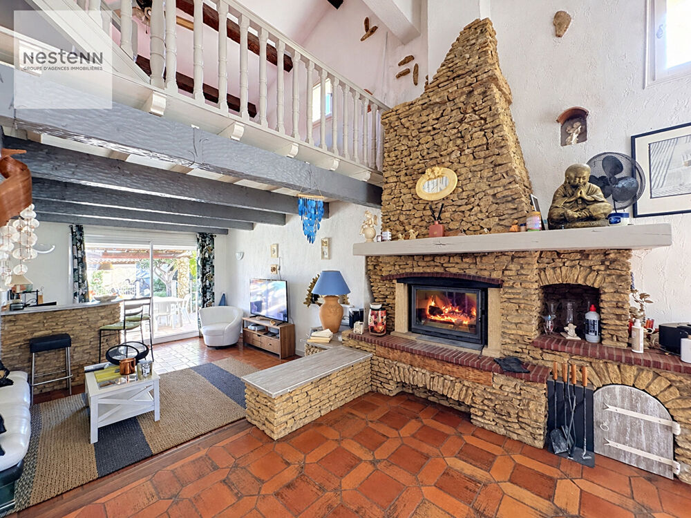 Vente Maison Maison de caractère de 140 m² avec piscine et grand garage Miramas