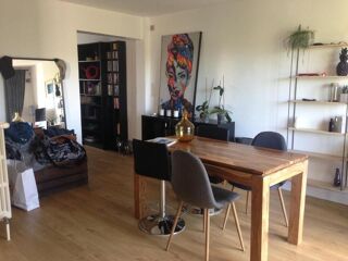  Appartement à louer 2 pièces 54 m²