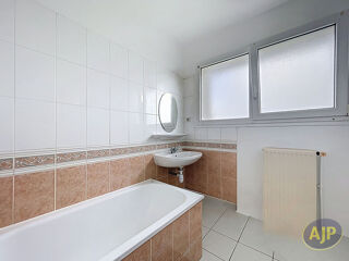  Appartement � vendre 4 pi�ces 73 m�