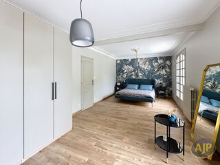  Maison à vendre 8 pièces 262 m²