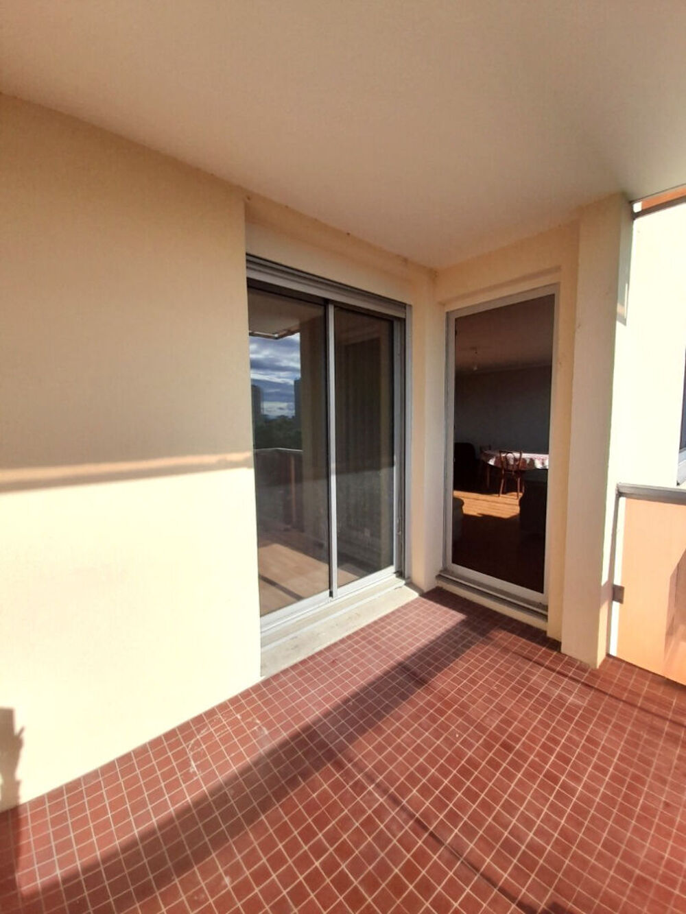 Vente Appartement Appartement Villeurbanne T3  80 m² 2 Balcons et cave Villeurbanne