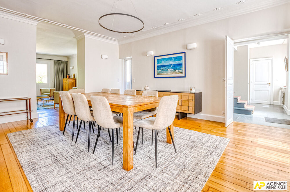 à vendre  Maison Versailles (78000)