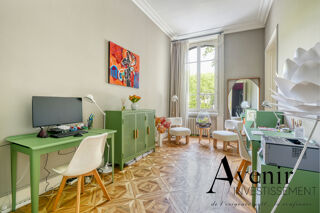  Appartement � vendre 5 pi�ces 131 m�