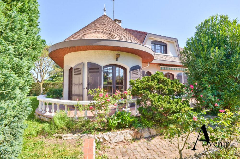 Décines Charpieu | Villa de 164 m² avec jardin et vaste sous-sol