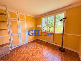  Maison � vendre 9 pi�ces 175 m�