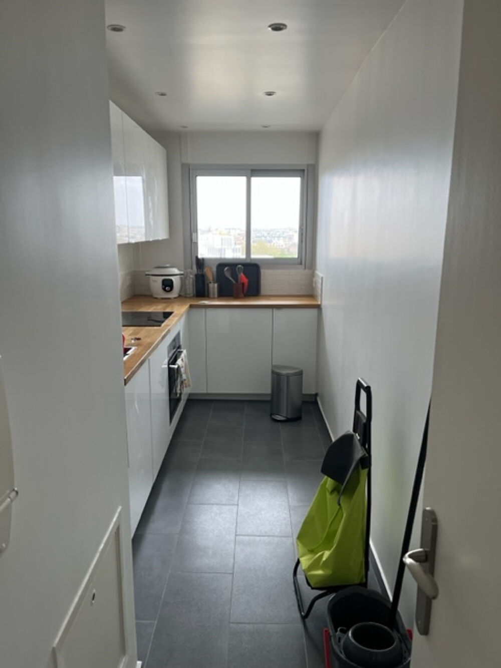 Location Appartement Appartement 2P meublé 47 m2 + balcon - Secteur NATION/PICPUS Paris 12
