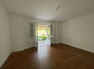  Appartement à louer 4 pièces 