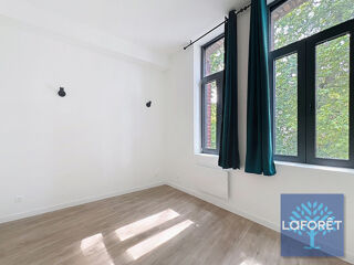  Appartement à louer 2 pièces 33 m²