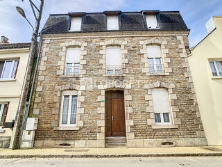  Immeuble  vendre 6 pices 136 m