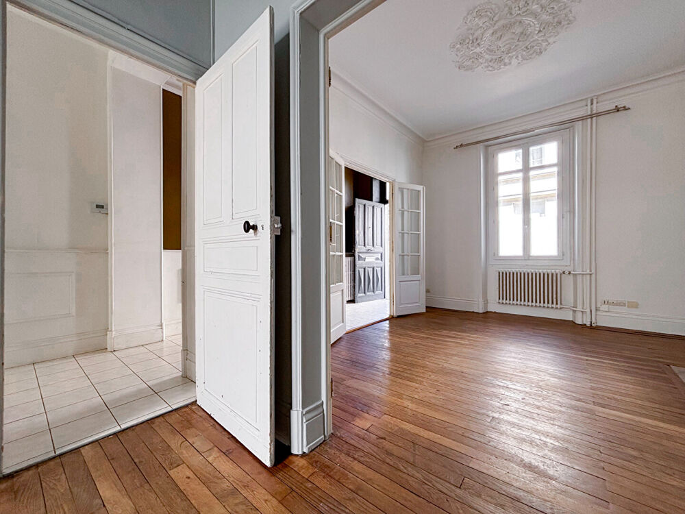 ANGERS Lafayette / Gare : Maison angevine de 140 m², 4 chambres avec jardin, grenier aménageable et cave !