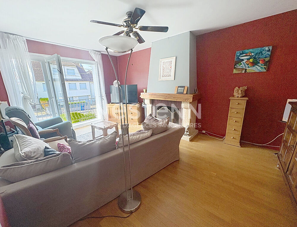 Vente Maison Maison Limoges, quartier Roussillon, 6 pièce(s) 147 m2, 4 chambres, 2 SDB, jardin Limoges