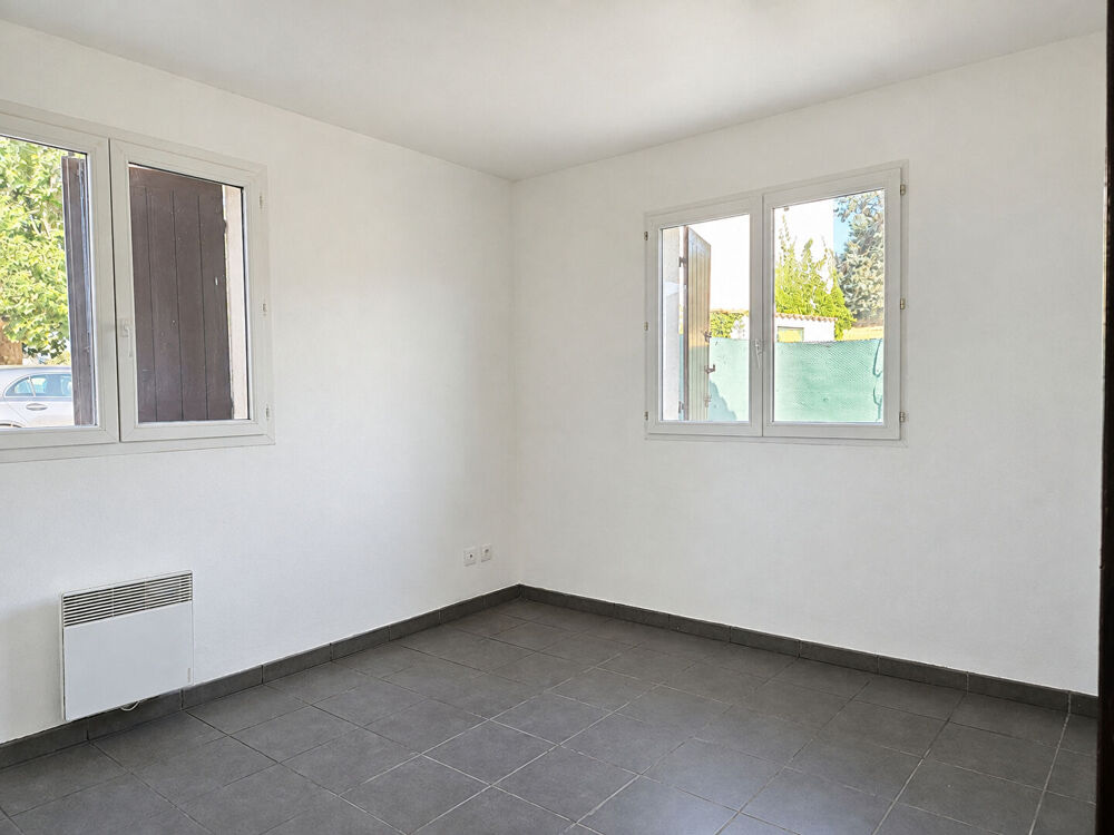 Location Appartement Appartement T3 - campagne jardinet et parking Aix en provence