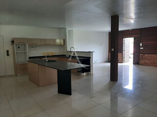 Maison à vendre 4 pièces 195 m²