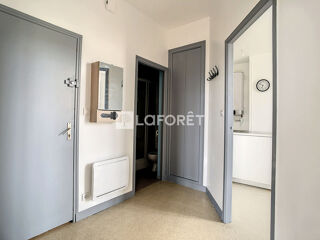  Appartement à louer 2 pièces 39 m²