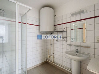  Appartement à louer 2 pièces 53 m²