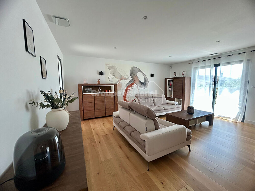 Vente Maison Caveirac Villa contemporaine 3 chambres avec piscine Caveirac