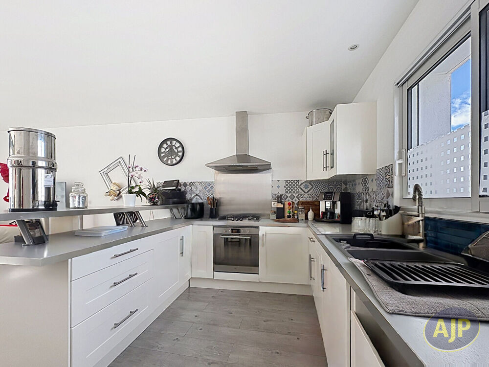 Vente Maison LUCON - Maison 4 chambres - 127 m² Lucon