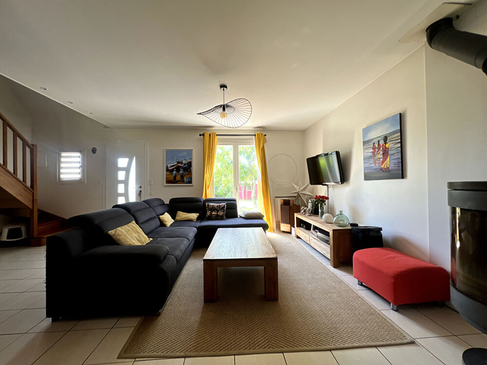 Maison de 105 m² à vendre à Le Hézo