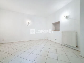  Appartement à louer 2 pièces 41 m²