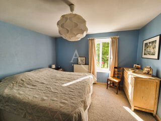  Maison  vendre 8 pices 161 m