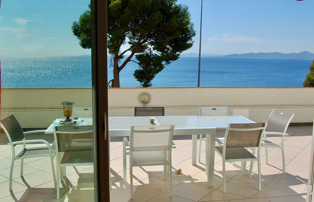 Maison 10 pièces 270 m² · à Saint Raphael · 270 m² · 1 795 000 €
