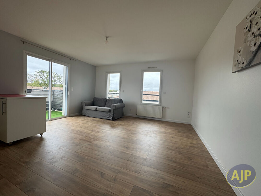 Location Appartement Appartement 2 pièces - Montaigu Vendée Montaigu vendee