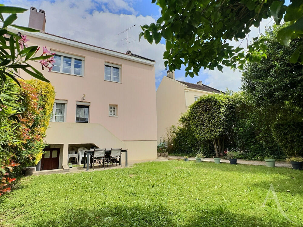 Vente Maison Maison Thiais proche centre-ville 5 pièces de 96.74 m2 Thiais