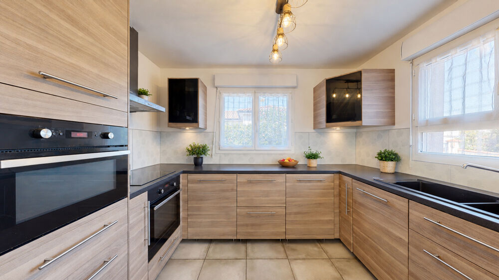 Vente Maison Maison plain-pied  au calme 5 pièces 95 m2 Saint lys