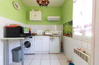  Immeuble � vendre 7 pi�ces 235 m�